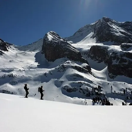 아파트 Alps