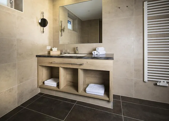 Alps 公寓 图克斯