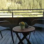 Alps Apartment *